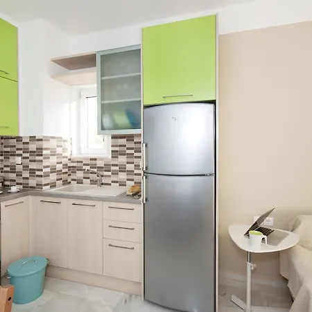 Apostolaki A. Ретимно (Крит)